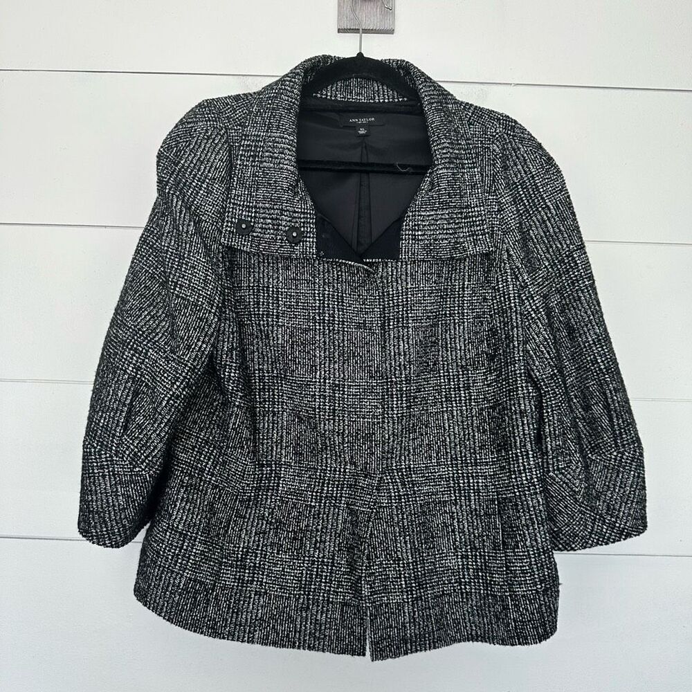 Ann Taylor Women’s Extra Large Blazer Jacket